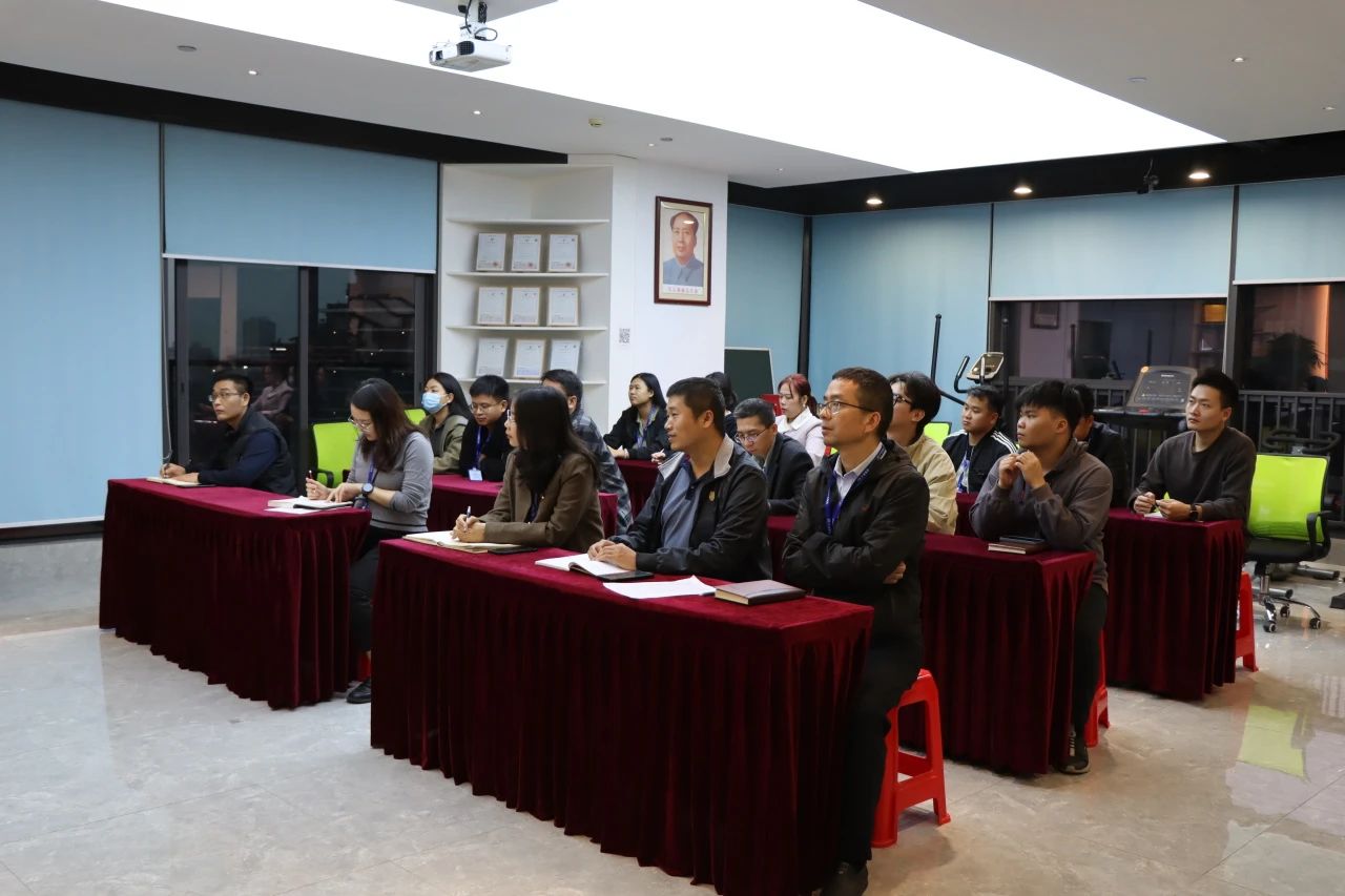 亿万先生MR集团发展岁末岁首安全出产培训